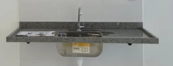 Pia de granito cinza Andorinha + tanque de louça usados