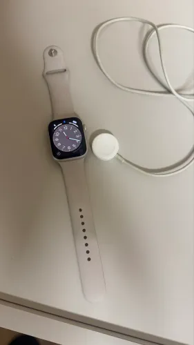 Relógio Apple Watch Series 8 * 45 mm *