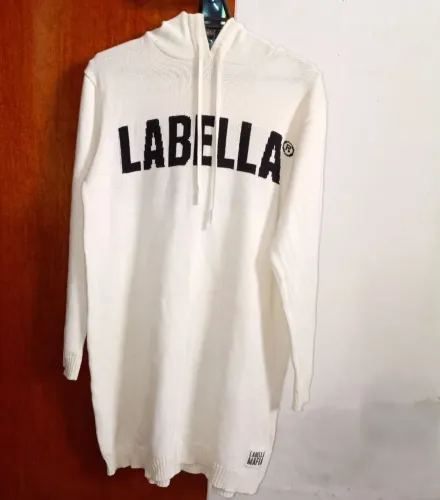 Vestido / Maxi Casaco de Tricot com Capuz - Labellamafia (Original)