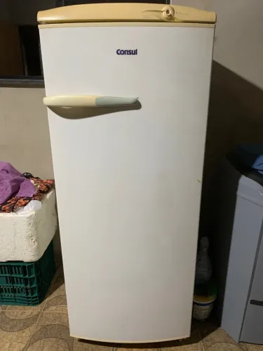 Geladeira cônsul