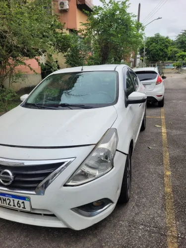 Nissan Versa Unique 1.6 16V Flexstart 4P Aut. 2018