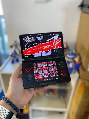 Ayn THOR Base Snp 8gen2 8gb 128gb Completo Modelo com memoria mais rapida