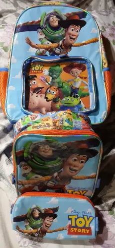 Mochila escolar infantil 