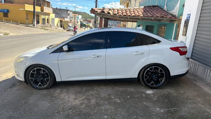 Ford Focus Sed. Ti./ti.plus 2.0 16V Flex AUT 2015