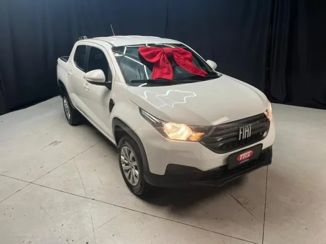 Fiat Strada Working 1.5 MPI 8V CE (álcool) 2025
