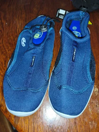 Tenis
