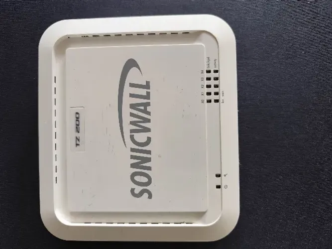 UTM Firewall Sonicwall TZ200