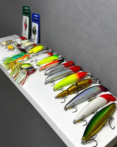 Iscas Artificiais para Pesca - Vários Modelos e Cores