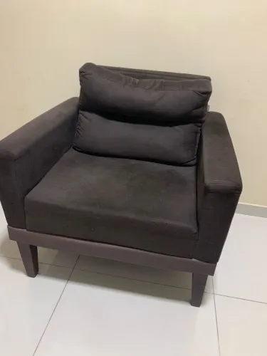 Poltrona Europa Premium | JW Estofados | Caza Nobre | Seminova