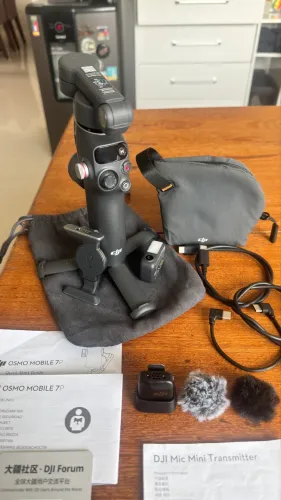 Estabilizador Dji Osmo Mobile 7 P + microfone dji Mic