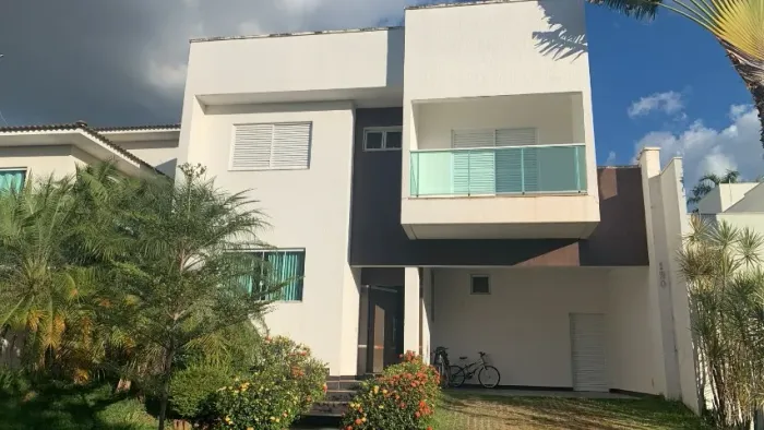 Sobrado Alto Padrão- Condomínio Fechado. 5 Quartos. ABAIXO DO VALOR DE MERCADO