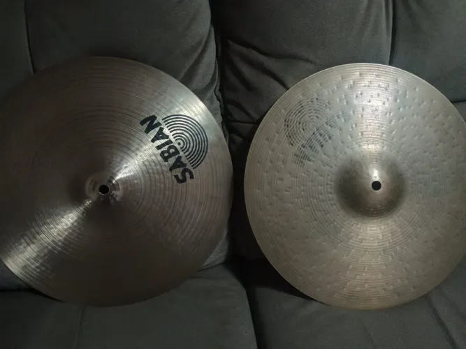 Chimbal Hit-Hat Sabian HH 14 