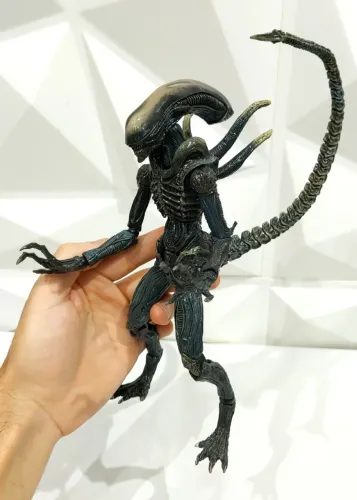 Alien Lurker Original Play Arts Kai Aliens Colonial Marines