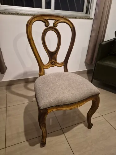Cadeira de jantar
