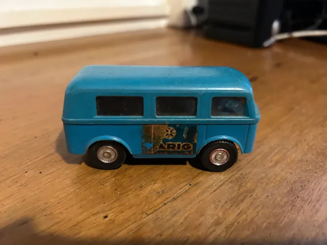 Volkswagen Kombi fabricado pela Glasslite