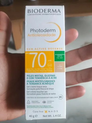 Protetor Solar Photoderm Antioleosidade Toque Seco com Cor 2 Muito Claro FPS 70 40g