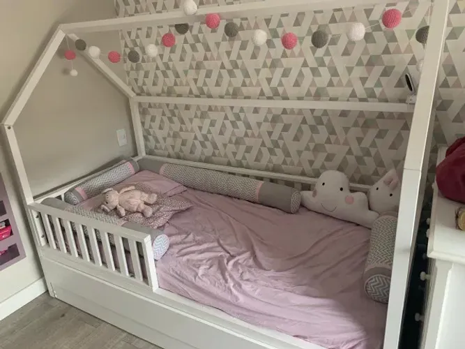 Cama Montessori da Puppi Mobili - com cama auxiliar 2 colchões como novos 