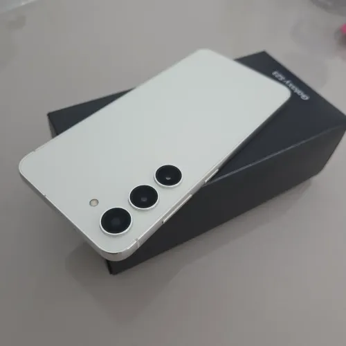 S23 512 GB