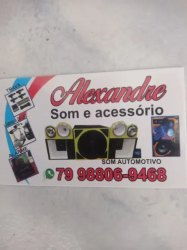 Faço instalação de som multimídia alarme trava e demais