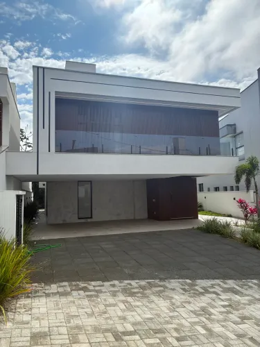 Casa em condomínio fechado em Mogi das Cruzes