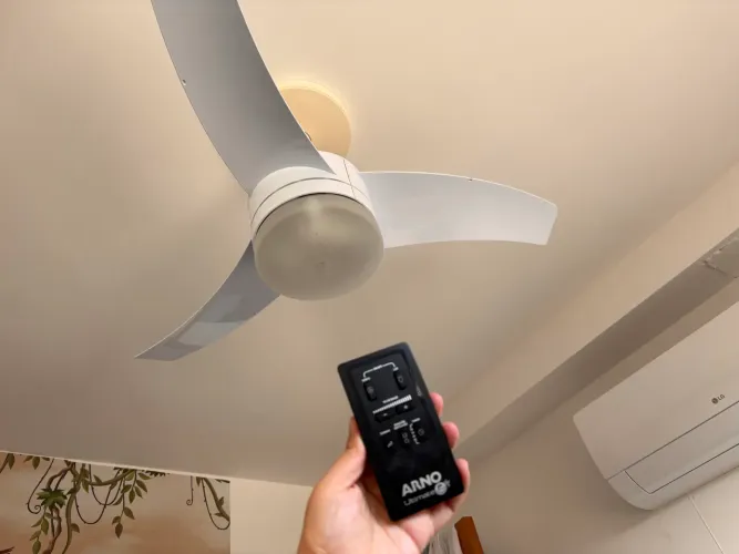 Ventilador de Teto e luminária Arno