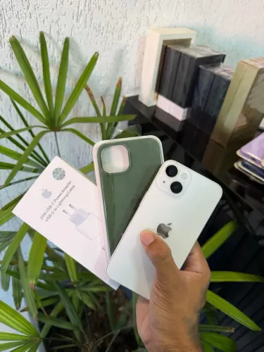 iPhone 12 impecável