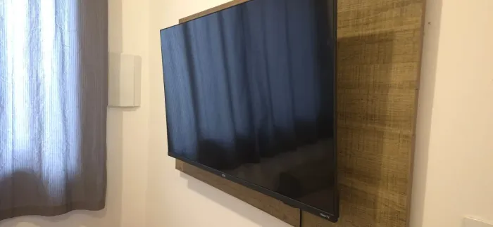 TV AOC ROKU 43 POLEGADAS