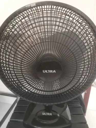 Ventilador de Mesa Ultra 40cm Preto - Ótimo estado, Funcionando Perfeitamente