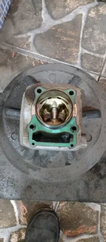Cilindro com pistão e anéis da XRE ou cb 300