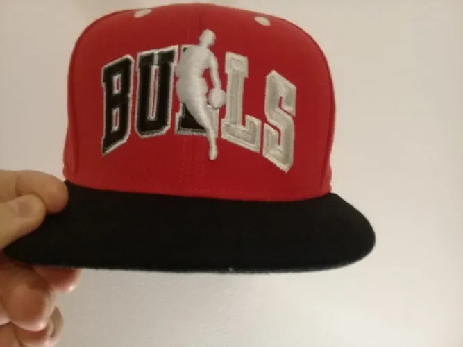 Boné Chicago Bulls Importado EUA - Aba Reta