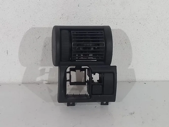 Difusor Lateral Esquerdo Corsa 94 em diante