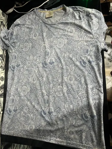 Camiseta Estampa Floral pra vender hoje