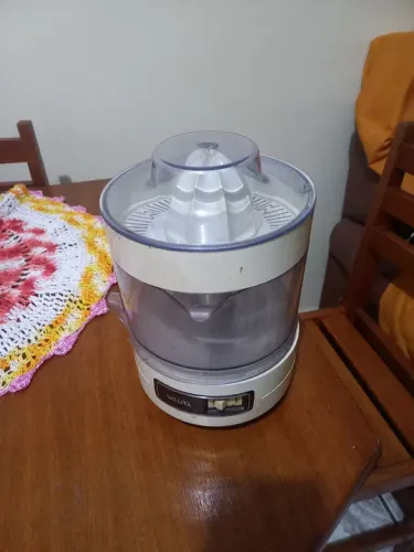 Extrator de Suco Walita - Espremedor 110V