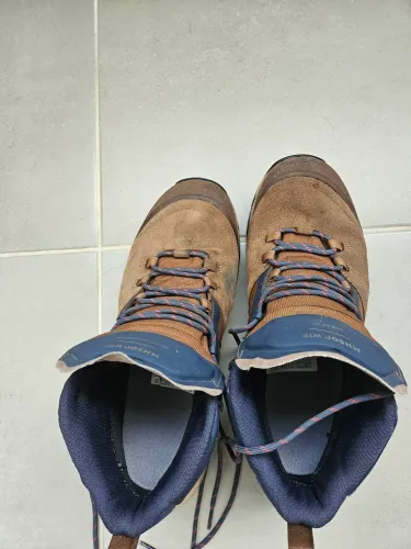 Bota Decathlon de Trilha MH500 Mid Quechua