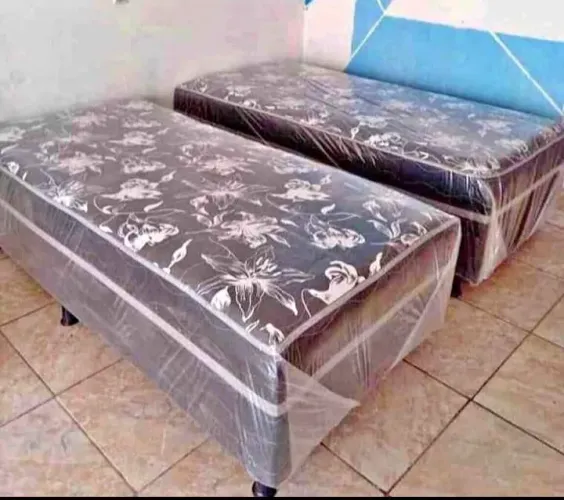 Camas Box Solteiro Novas