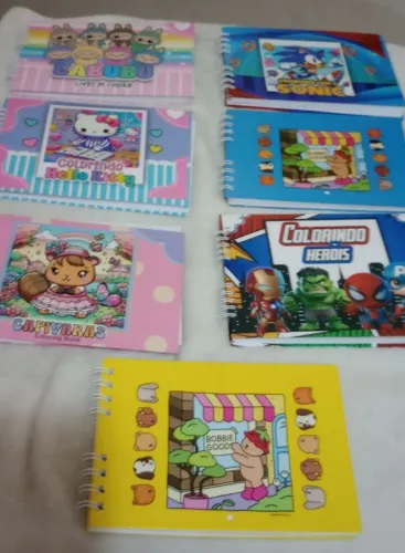 Livros de colorir 