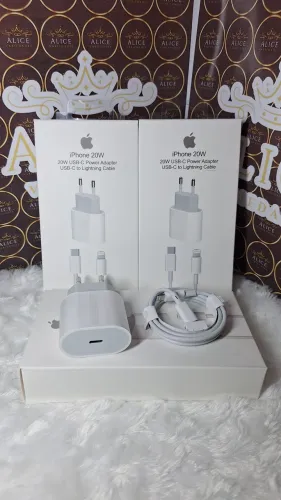 Carregador de iPhone completo