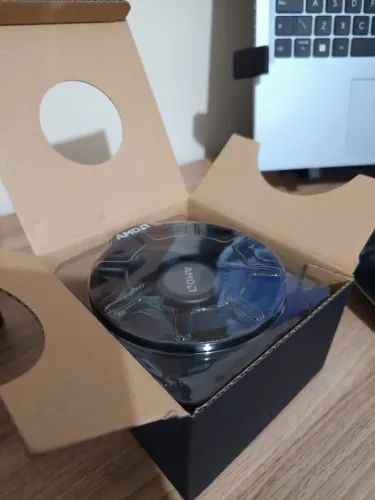 Cooler Original AMD AM4 na Caixa Nunca Usado