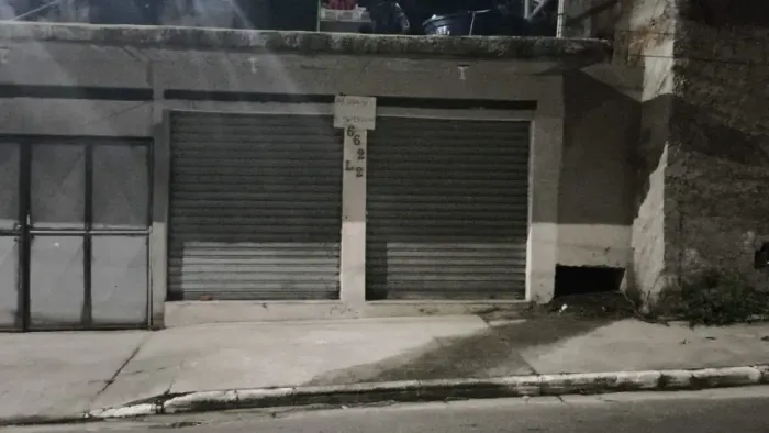Alugo loja de 20m2 no Fonseca!!!!!