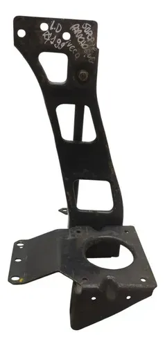Suporte Para-choque Lado Direito Iveco 2013