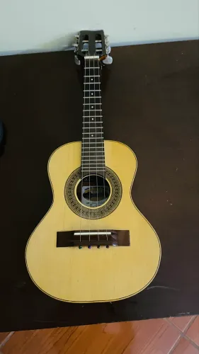 Cavaquinho Luthieria Beira Rio