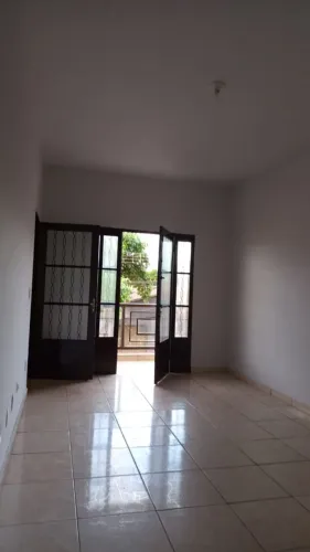 Ap 3 quartos sendo 1 suite $1650