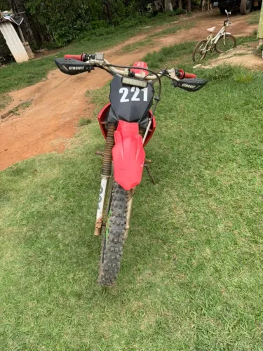 MOTO CRF 230