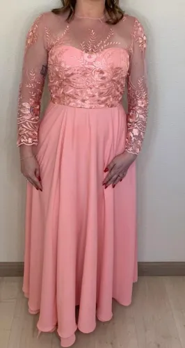 Vestido de festa/ casamento Rosa com Renda