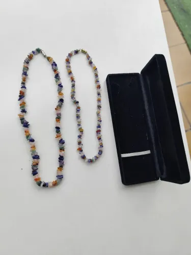 Kit 2 Colares pedras preciosas 