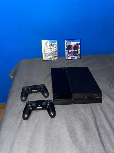 Playstation 4 fat