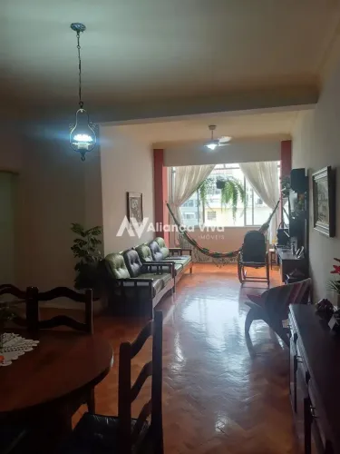 Catete | Apartamento 3 quartos, sendo 1 suite