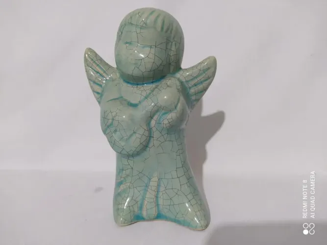 Bibelô anjinho antigo em porcelana 