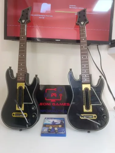 Guitarras de PS4 (18x no cartão de crédito)