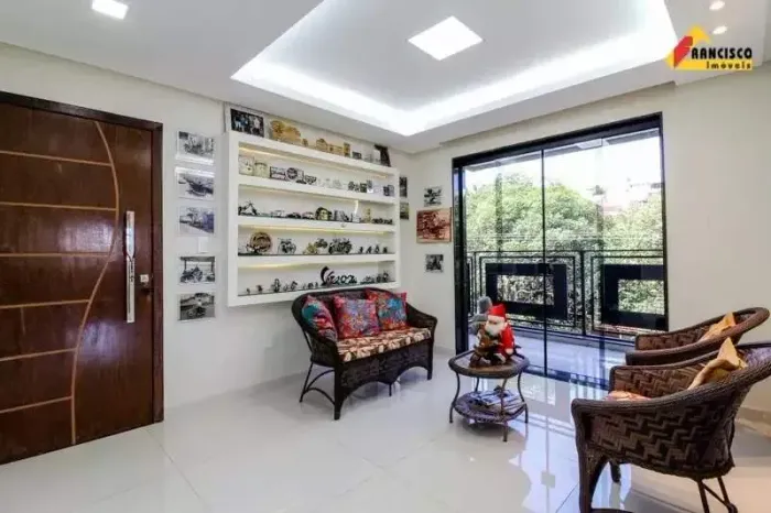 Apartamento com Área Privativa à venda, 3 quartos, 1 suíte, 2 vagas, Bom Pastor - Divinópo